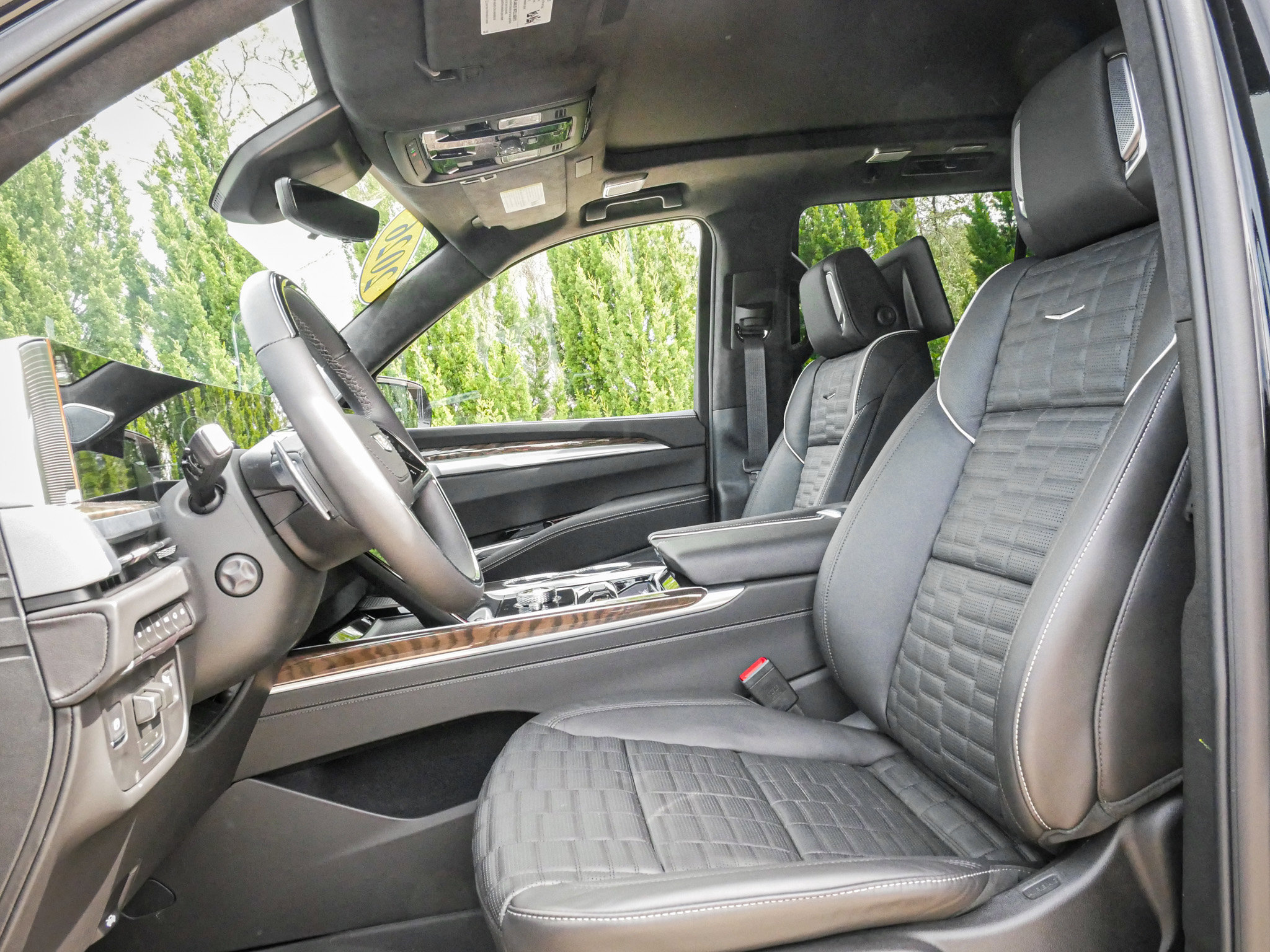 Used 2026 Cadillac Escalade Platinum Sport w/ LPO, Floor Liner Package image 16