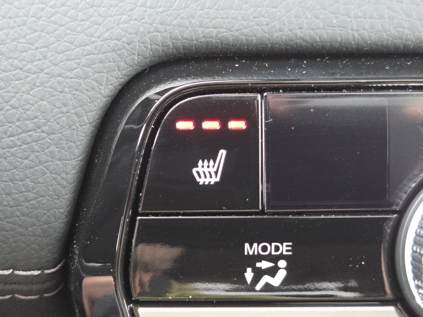 New 2026 Honda Pilot Touring image 5