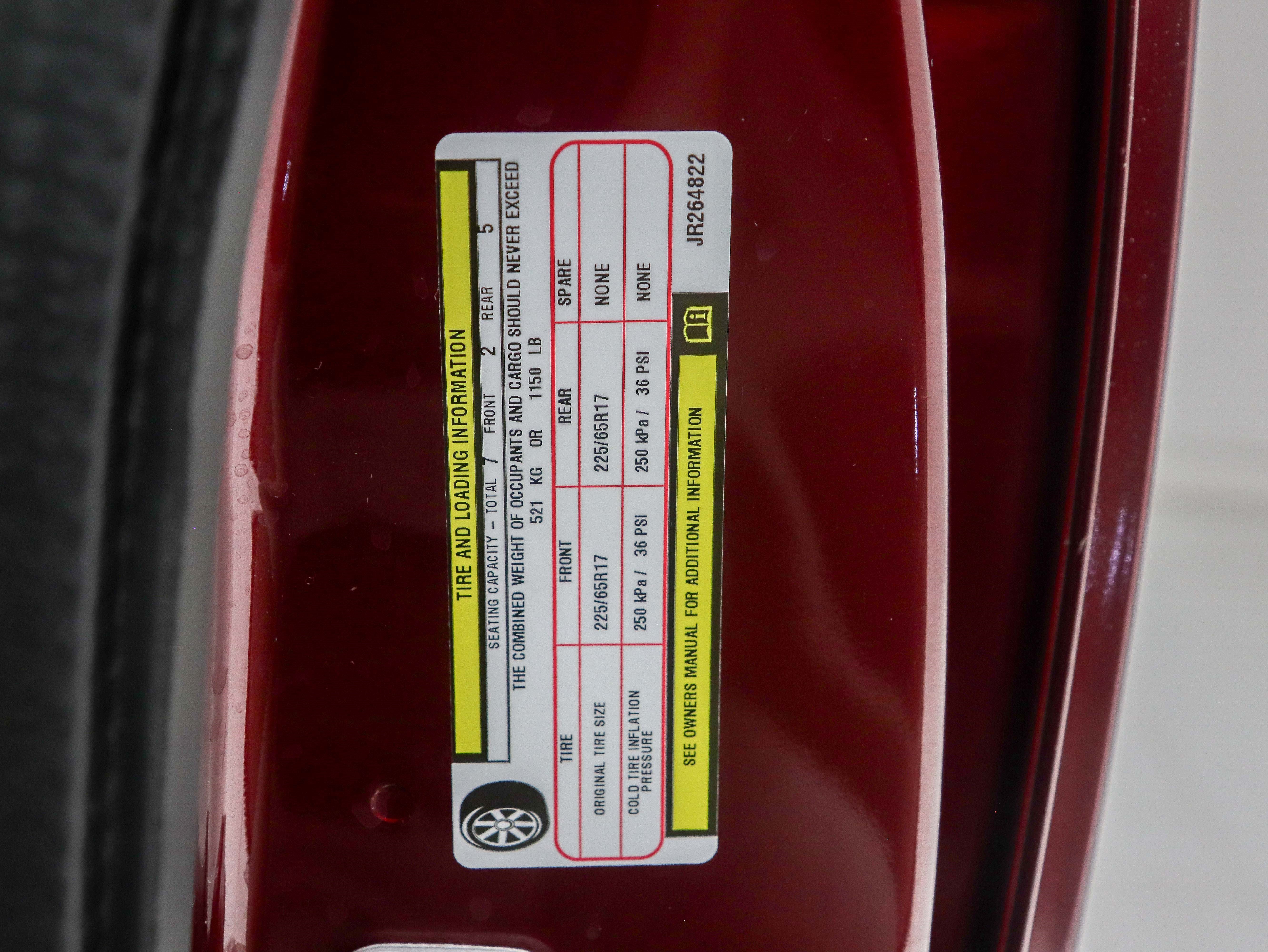 Used 2018 Dodge Grand Caravan SXT FWD image 35