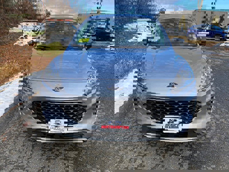 Certified 2022 Ford Escape SE w/ Convenience Package image 2