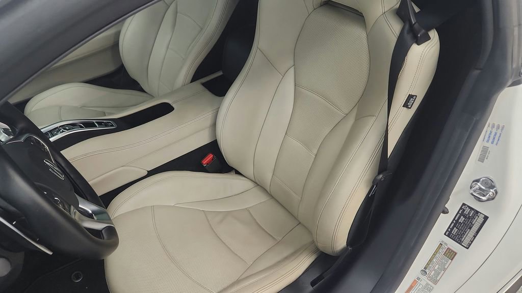 Used 2017 Acura NSX AWD/4WD image 15