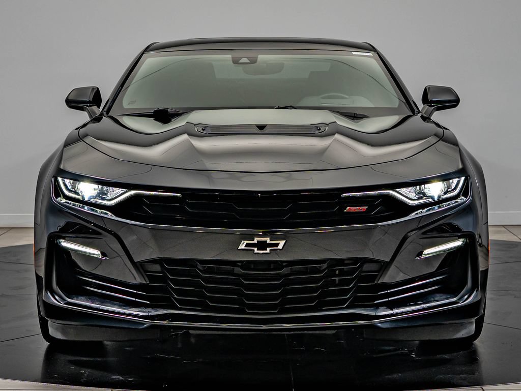 Used 2019 Chevrolet Camaro SS RWD image 2