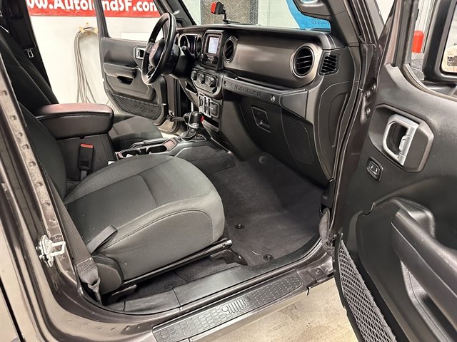 Used 2019 Jeep Wrangler Unlimited Sport S image 16