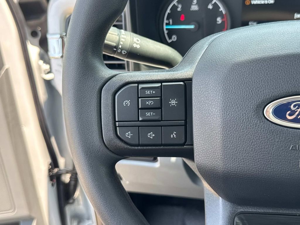New 2025 Ford F350 XL w/ XL Chrome Package image 9