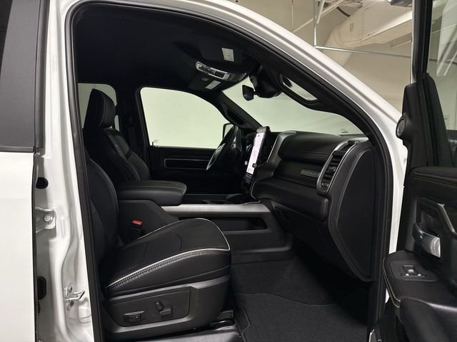New 2026 RAM 3500 Laramie AWD/4WD image 22