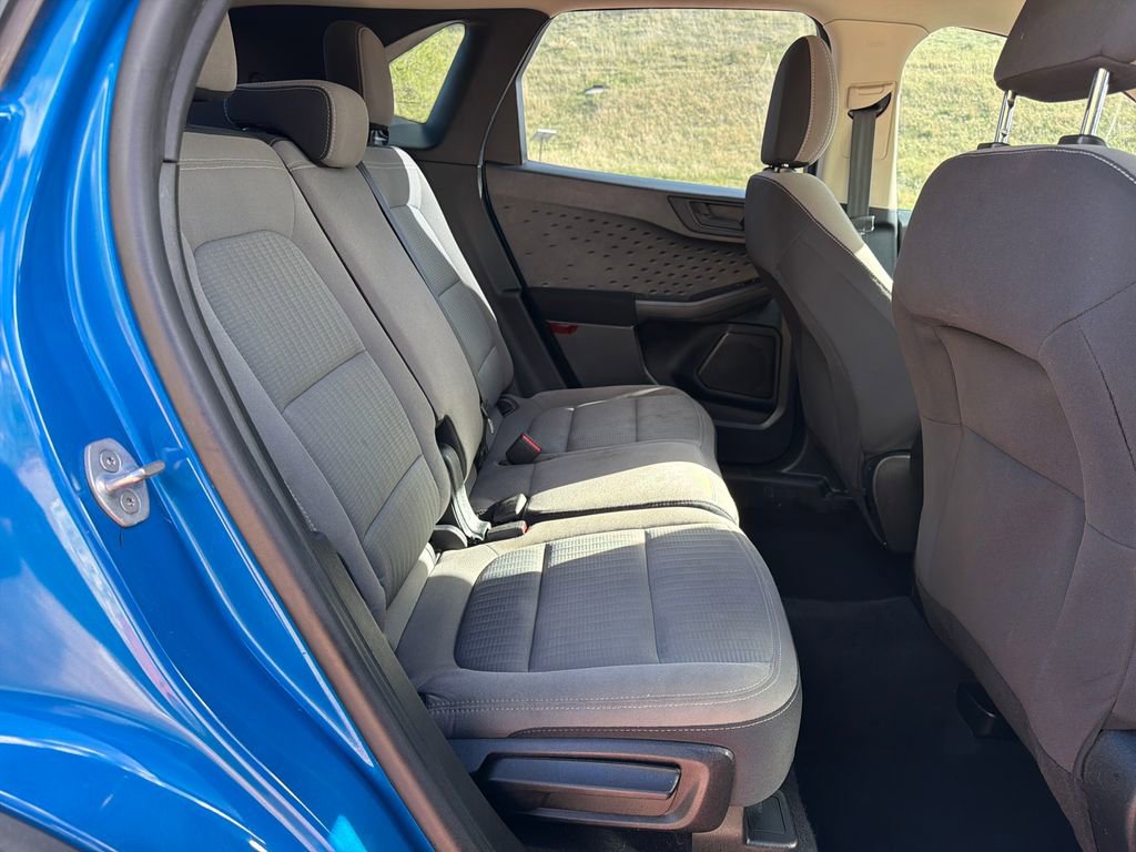 Used 2020 Ford Escape S image 26