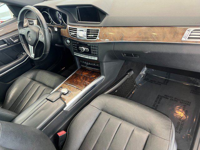 Used 2014 Mercedes-Benz E 350 4MATIC Sedan image 15