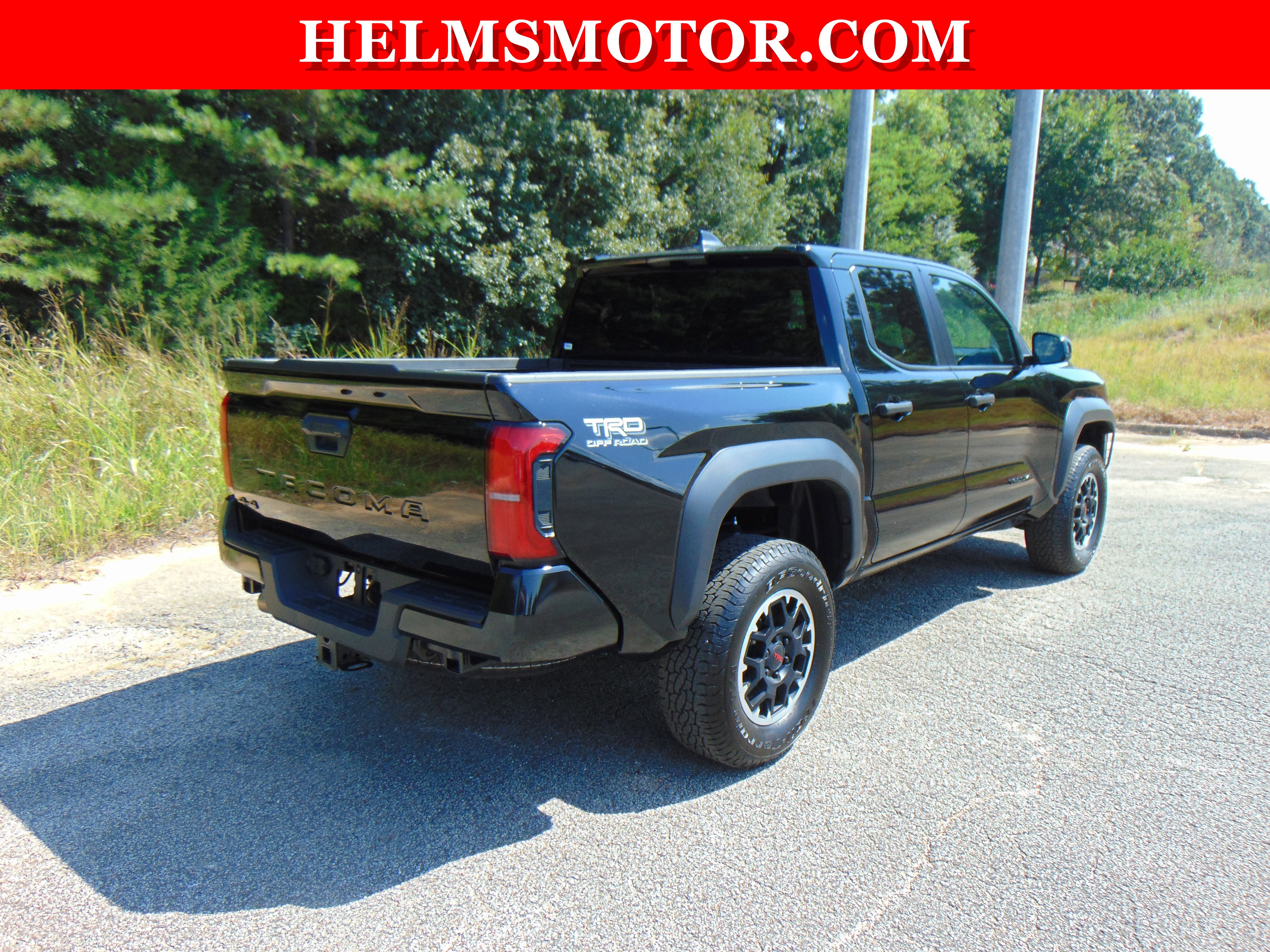 Used 2024 Toyota Tacoma TRD Off-Road image 16