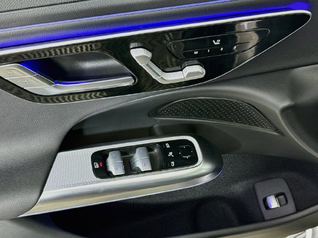Used 2026 Mercedes-Benz E 350 Sedan w/ Winter Package image 23