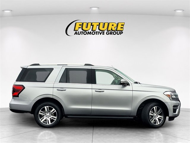 Certified 2024 Ford Expedition Limited image 3