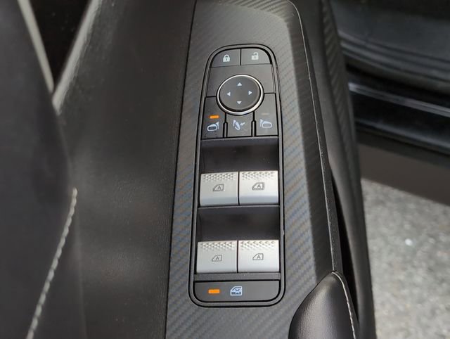 Used 2024 Mitsubishi Outlander SE Black Edition FWD image 16