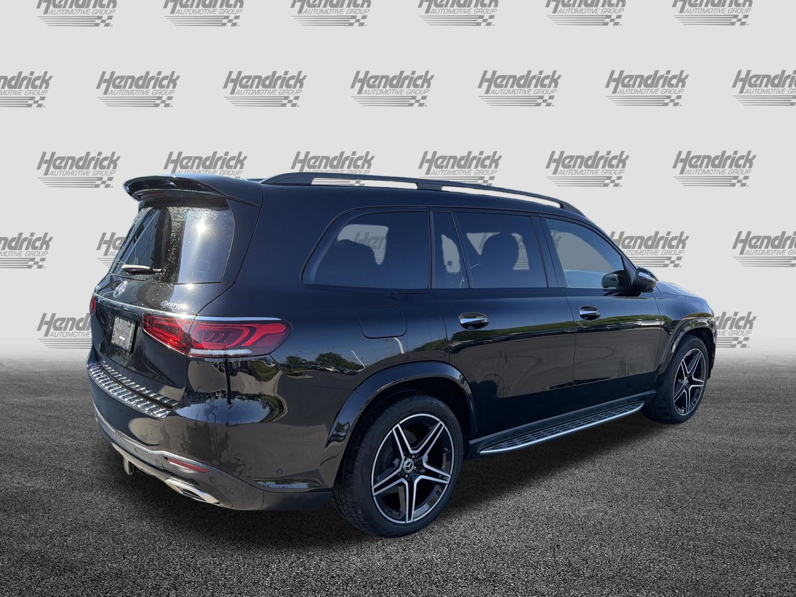 Used 2023 Mercedes-Benz GLS 580 4MATIC image 10