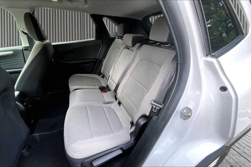 Used 2022 Ford Escape SE w/ Convenience Package AWD/4WD image 29
