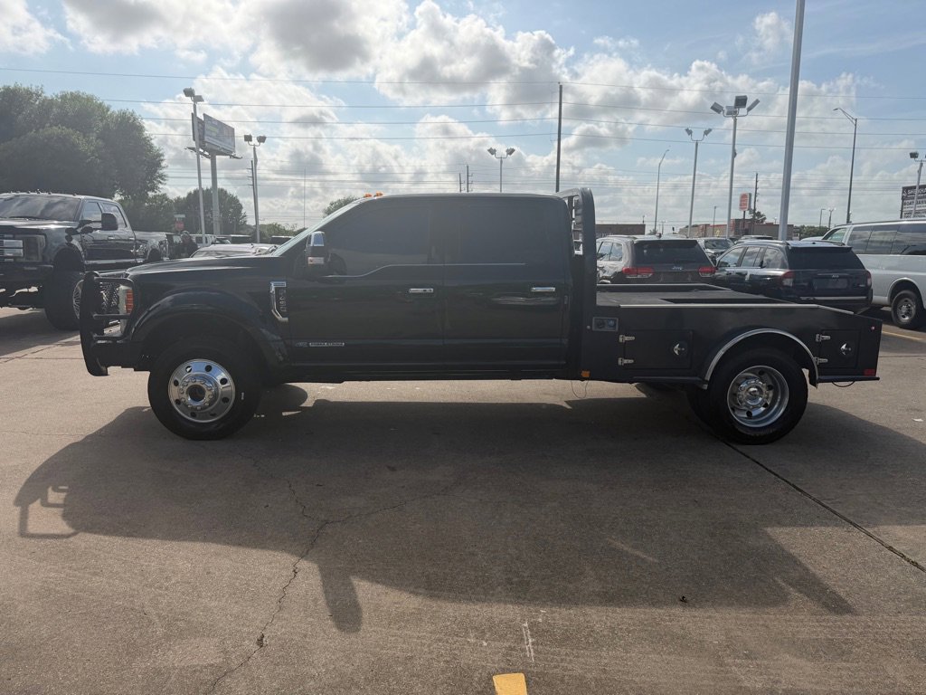 Used 2017 Ford F450 Platinum w/ Platinum Ultimate Package AWD/4WD image 9