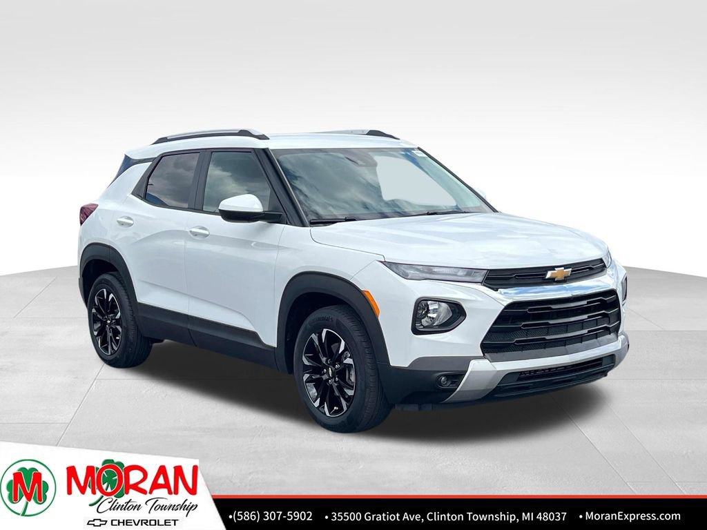 Certified 2023 Chevrolet TrailBlazer LT w/ Convenience Package FWD image 9