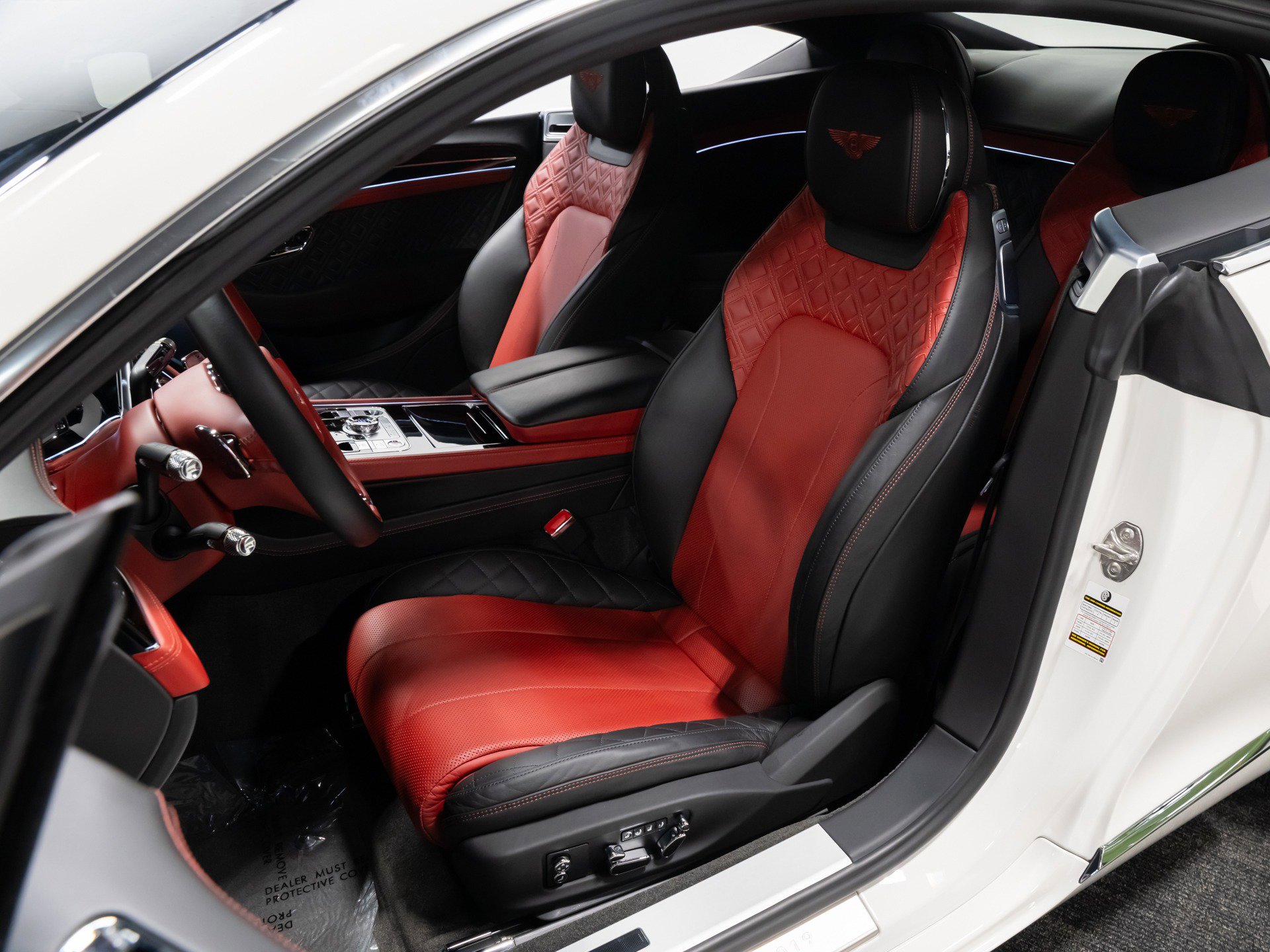 Used 2020 Bentley Continental GT V8 image 31