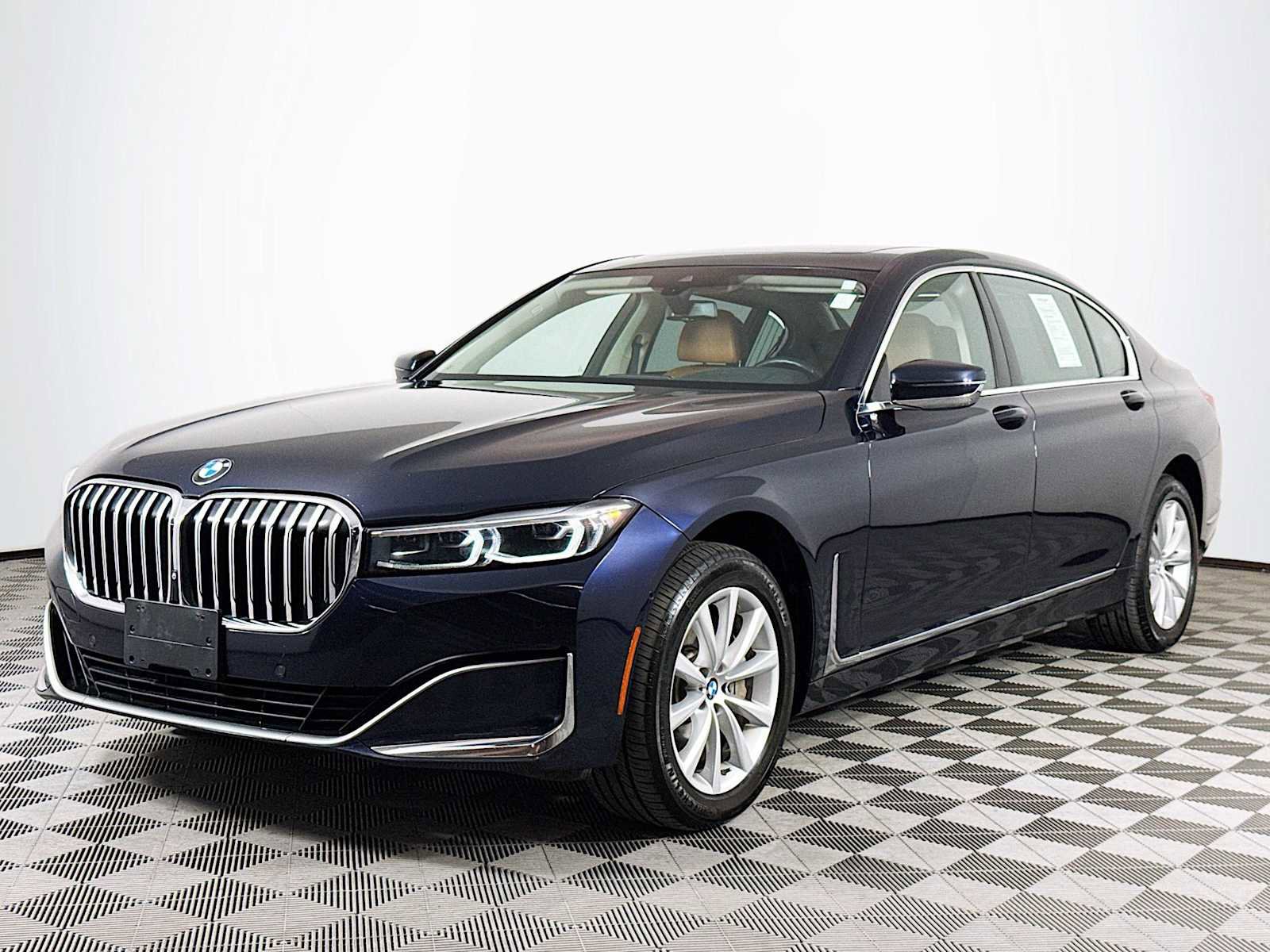 Used 2020 BMW 740i xDrive w/ Premium Package AWD/4WD image 1