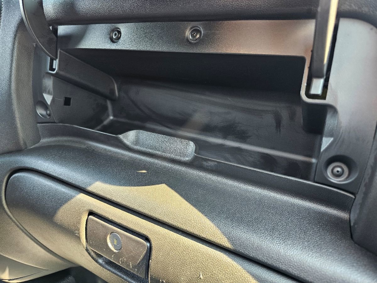 Used 2020 Chevrolet Silverado 1500 LT w/ Remote Start Package image 17