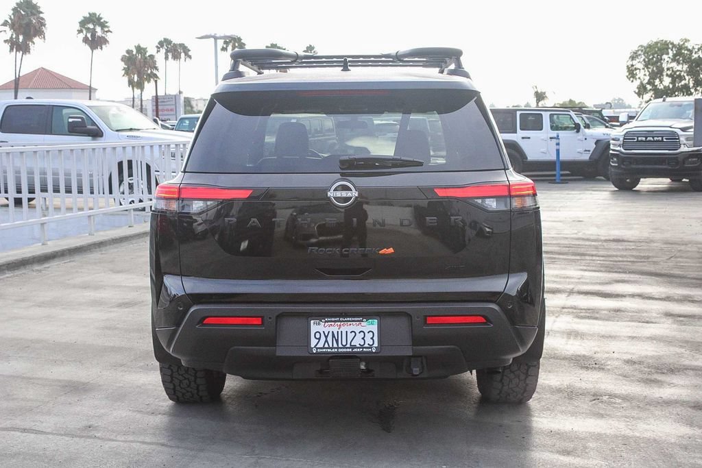 Used 2025 Nissan Pathfinder Rock Creek AWD/4WD image 8
