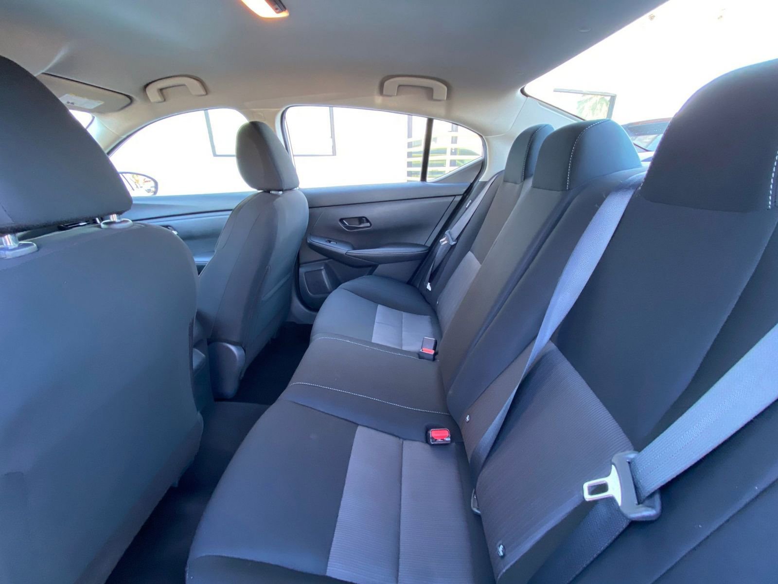 Used 2024 Nissan Sentra SV FWD image 23