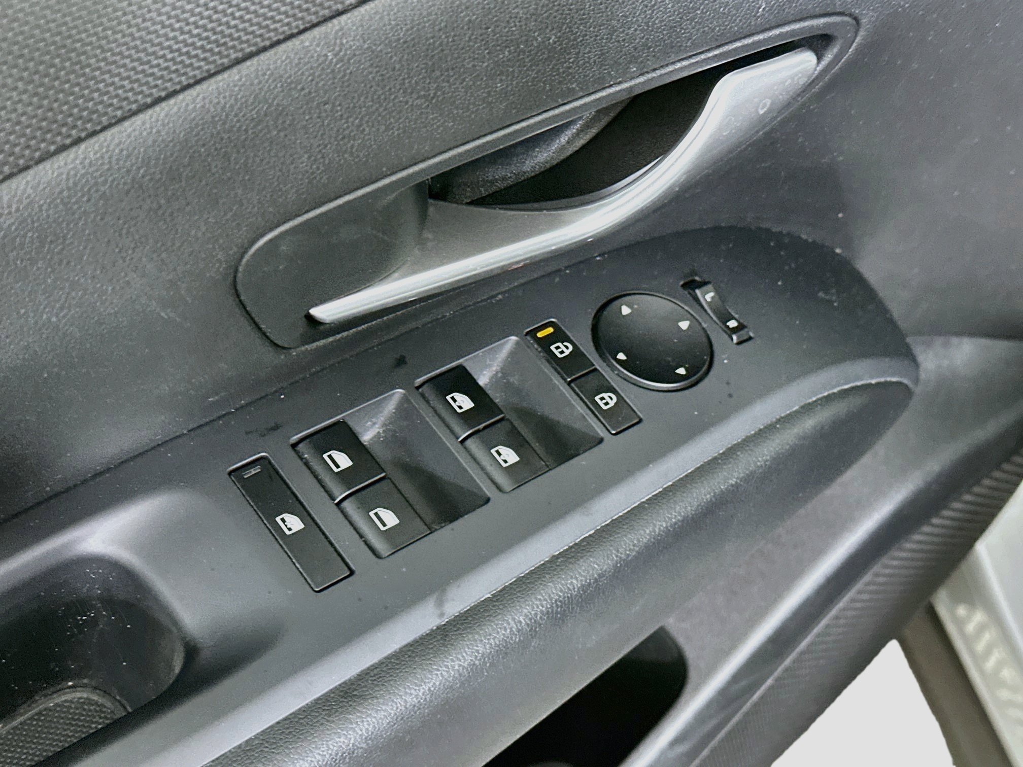 Used 2025 Hyundai Tucson SEL FWD image 15