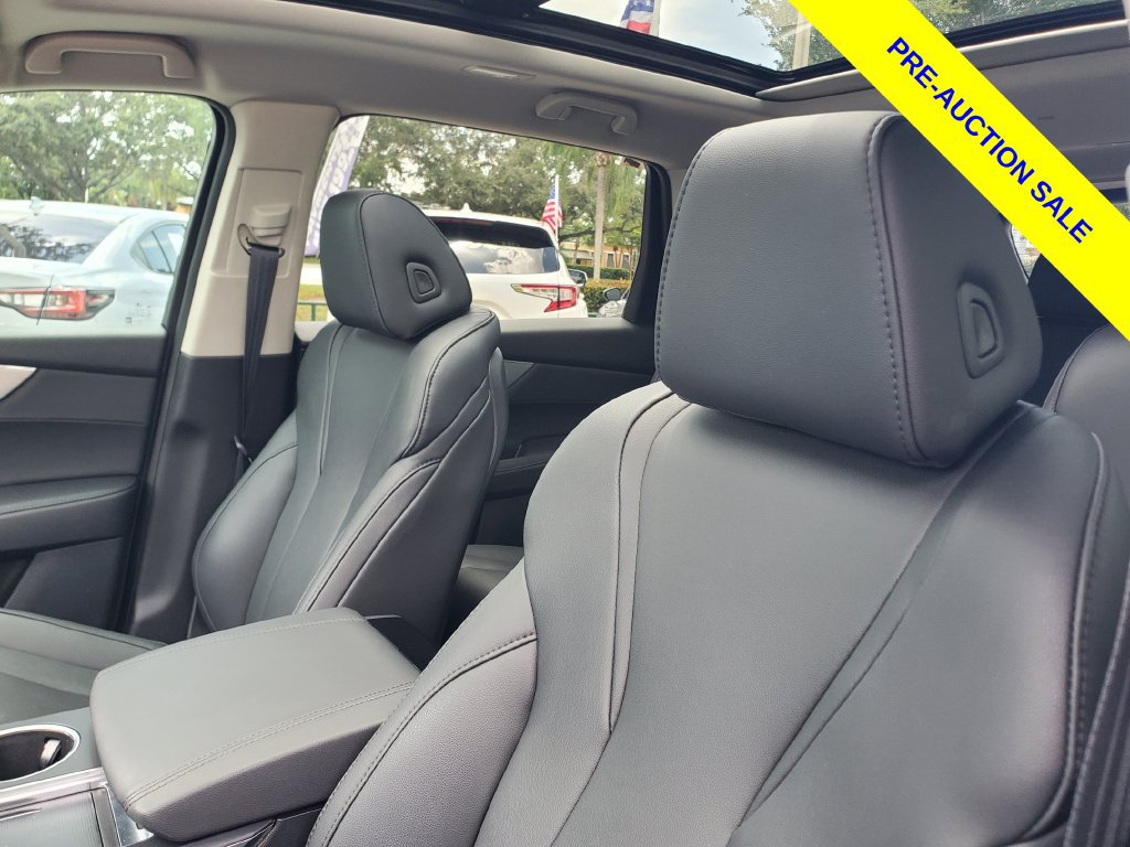 Certified 2024 Acura MDX SH-AWD image 18