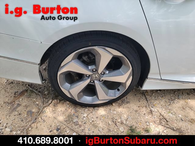 Used 2018 Honda Accord Touring image 7