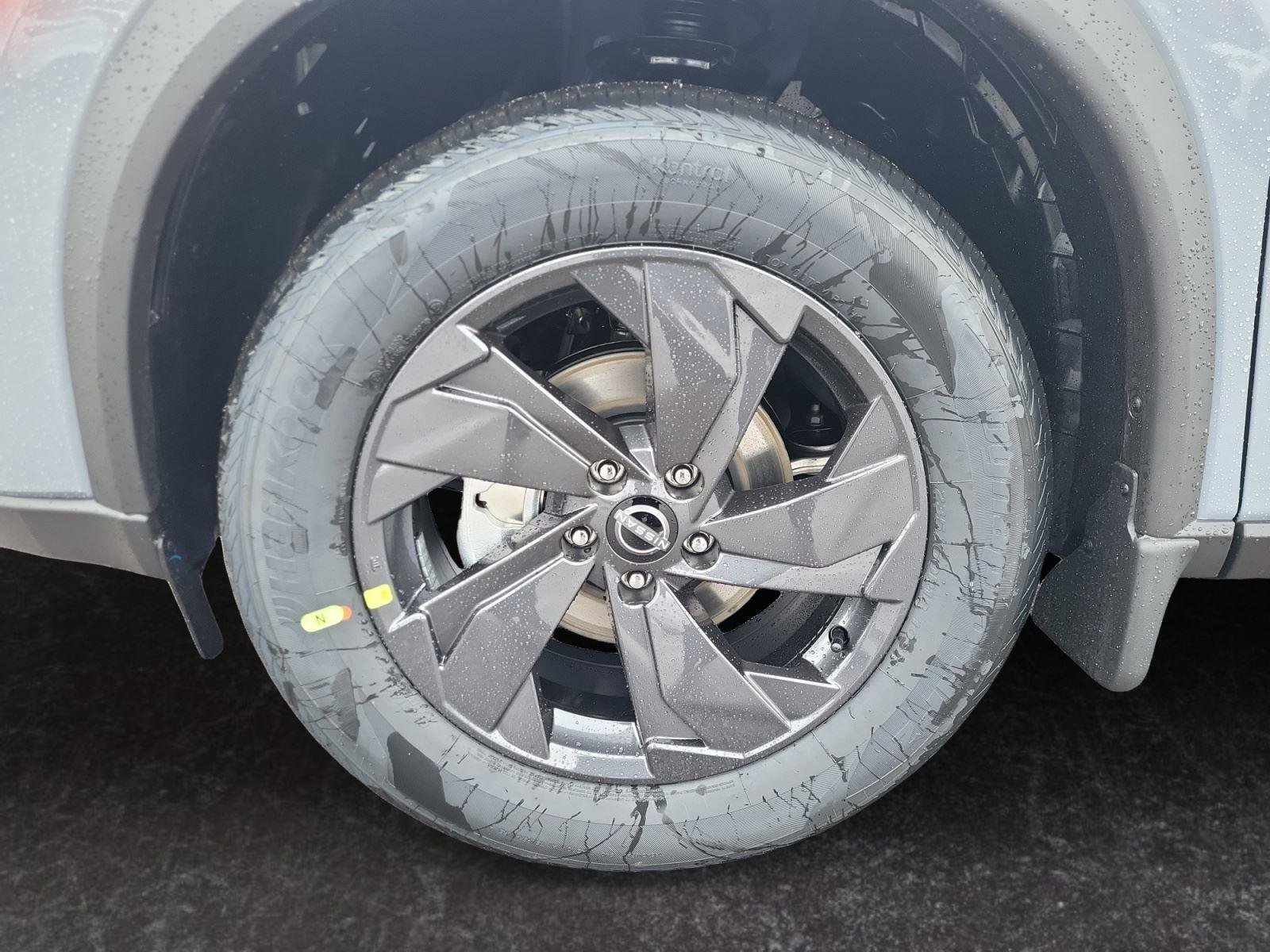 New 2026 Nissan Rogue SV w/ Cold Weather Package image 15