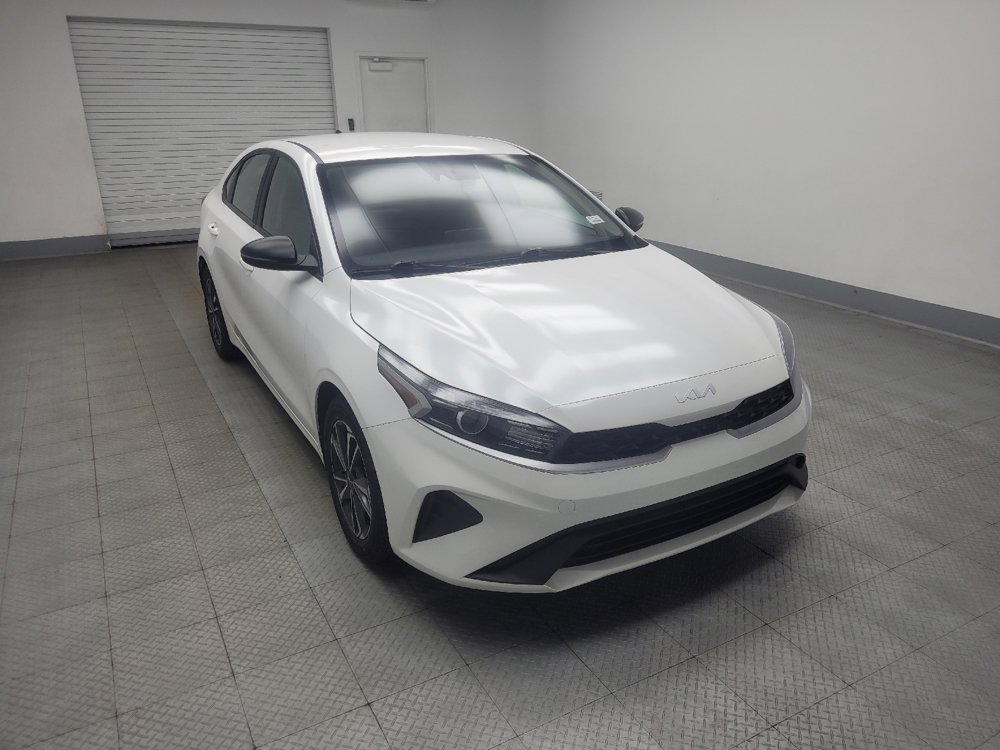 Used 2024 Kia Forte LXS w/ LXS Technology Package FWD image 13
