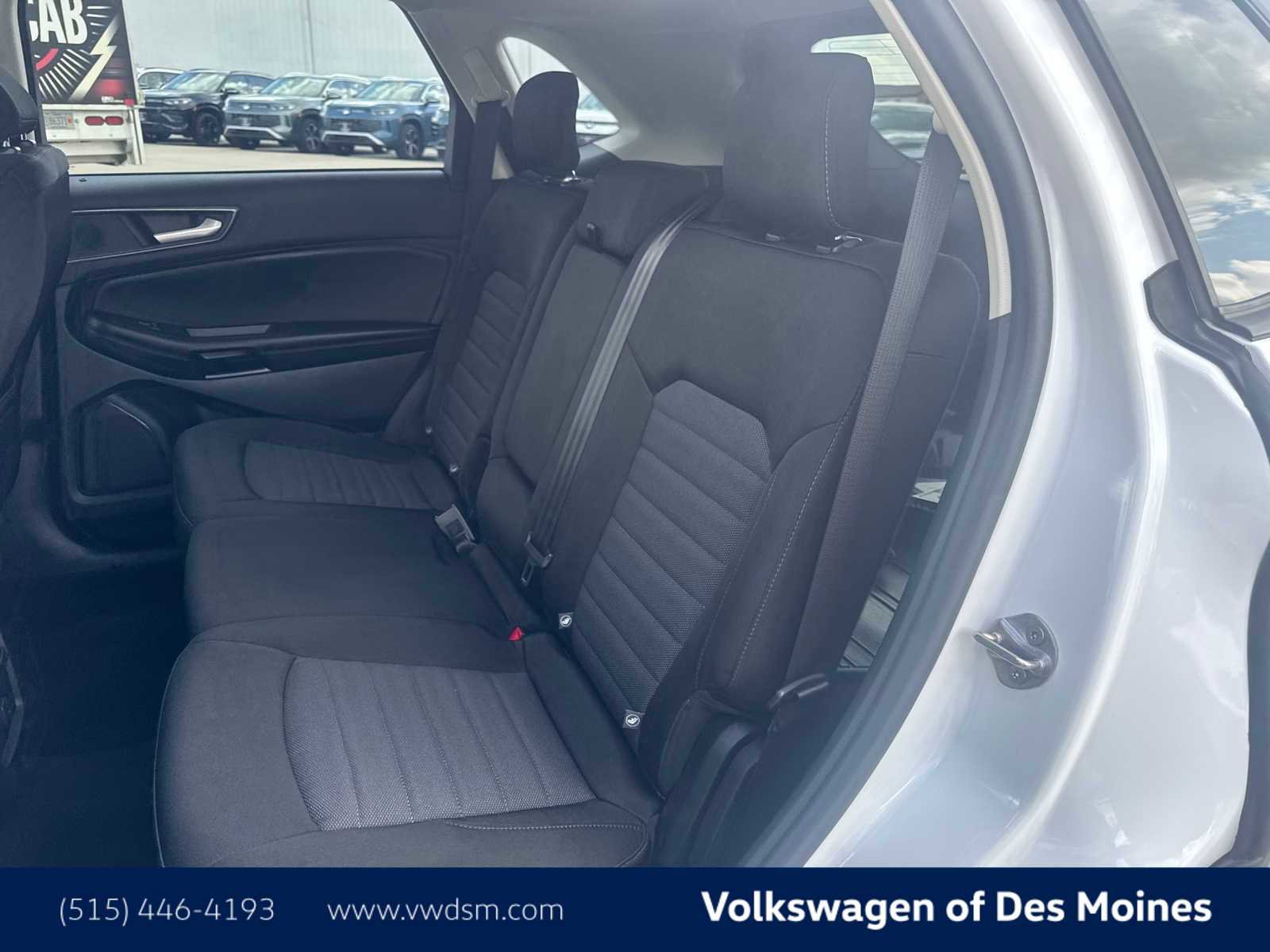 Used 2020 Ford Edge SE image 12