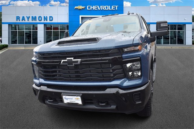 New 2026 Chevrolet Silverado 2500 Custom w/ Custom Value Package image 7