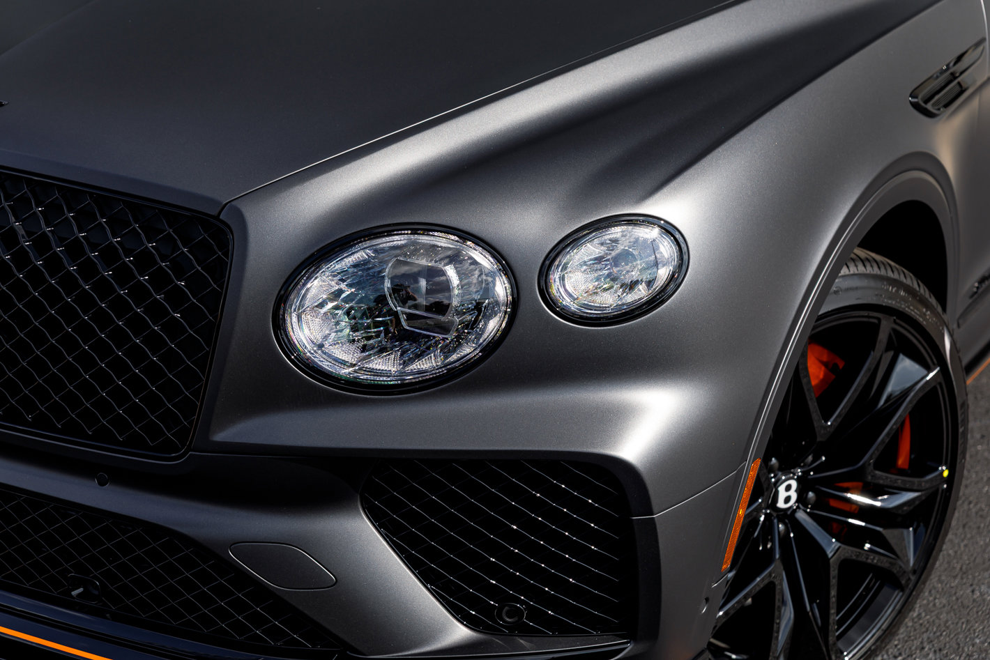 New 2026 Bentley Bentayga Speed image 2