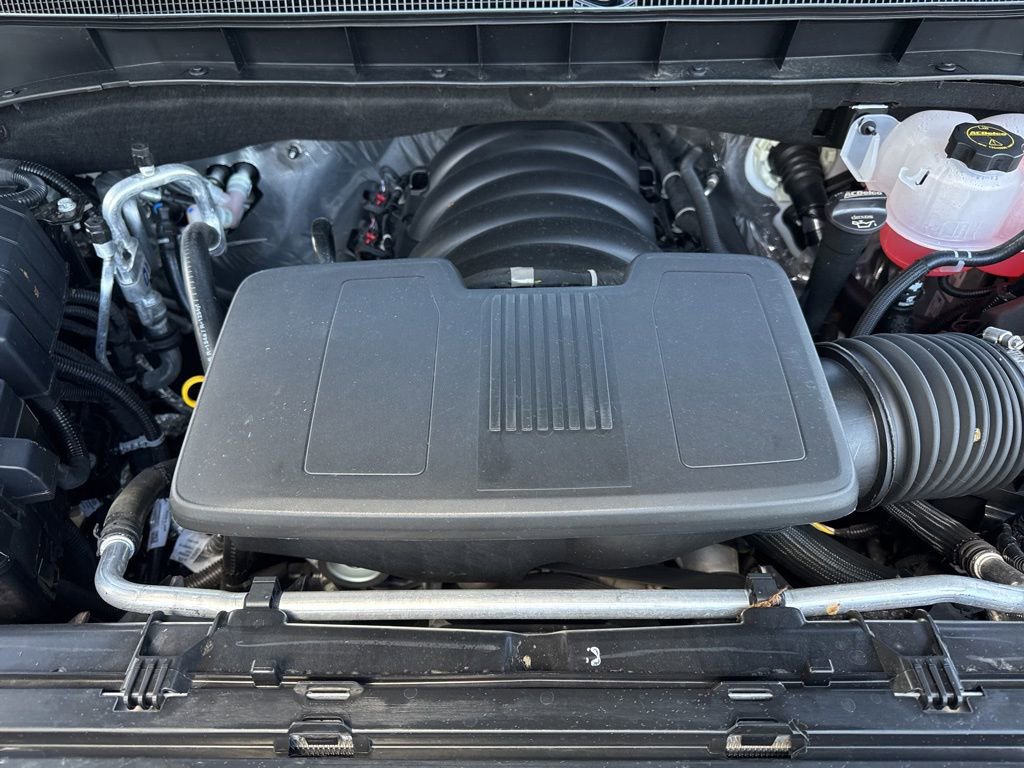 Used 2026 Chevrolet Tahoe Premier AWD/4WD image 39