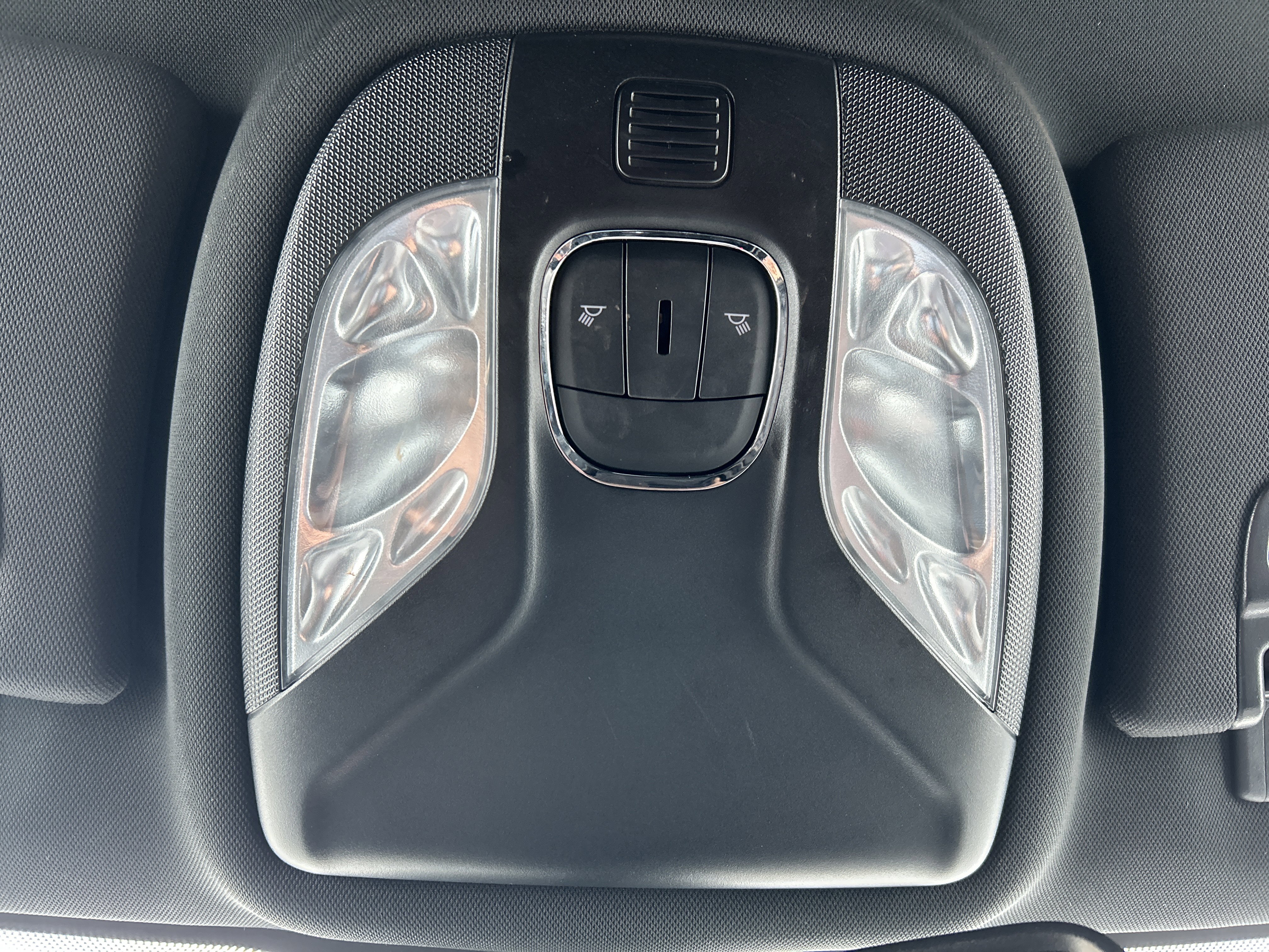 Used 2024 Jeep Compass Limited image 22