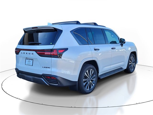 New 2025 Lexus LX 600 4WD w/ Premium Package image 4