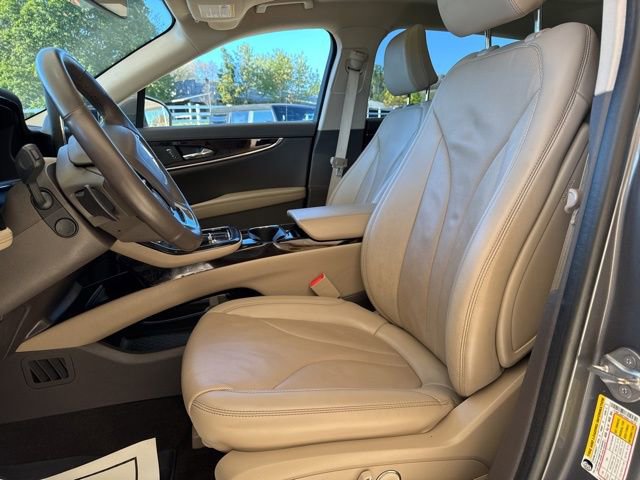 Used 2022 Lincoln Nautilus Reserve w/ Equipment Group 201A image 4