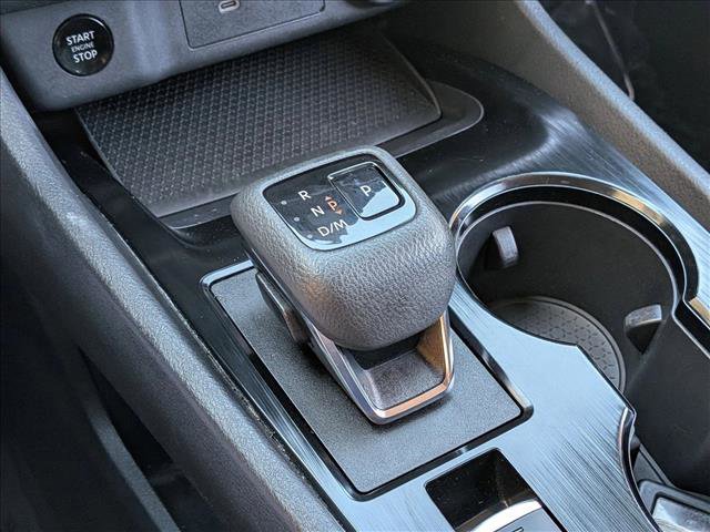 Used 2024 Nissan Rogue SV image 12