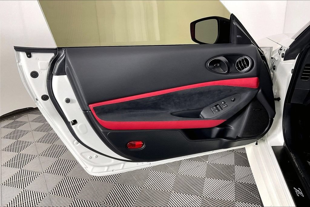 New 2026 Nissan Z Performance w/ Floor Mat Package RWD image 35