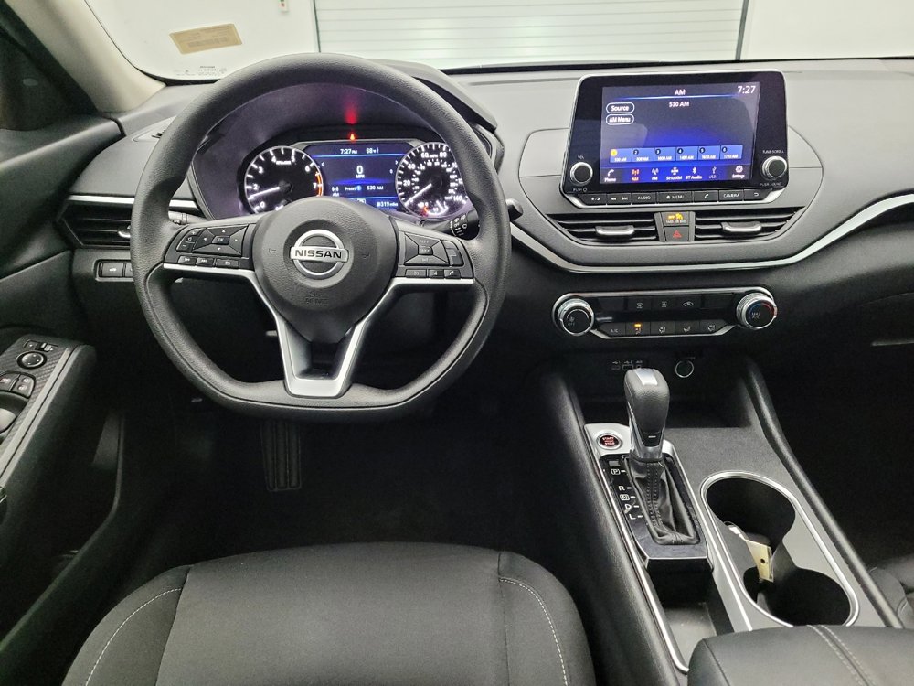 Used 2022 Nissan Altima 2.5 SV image 22