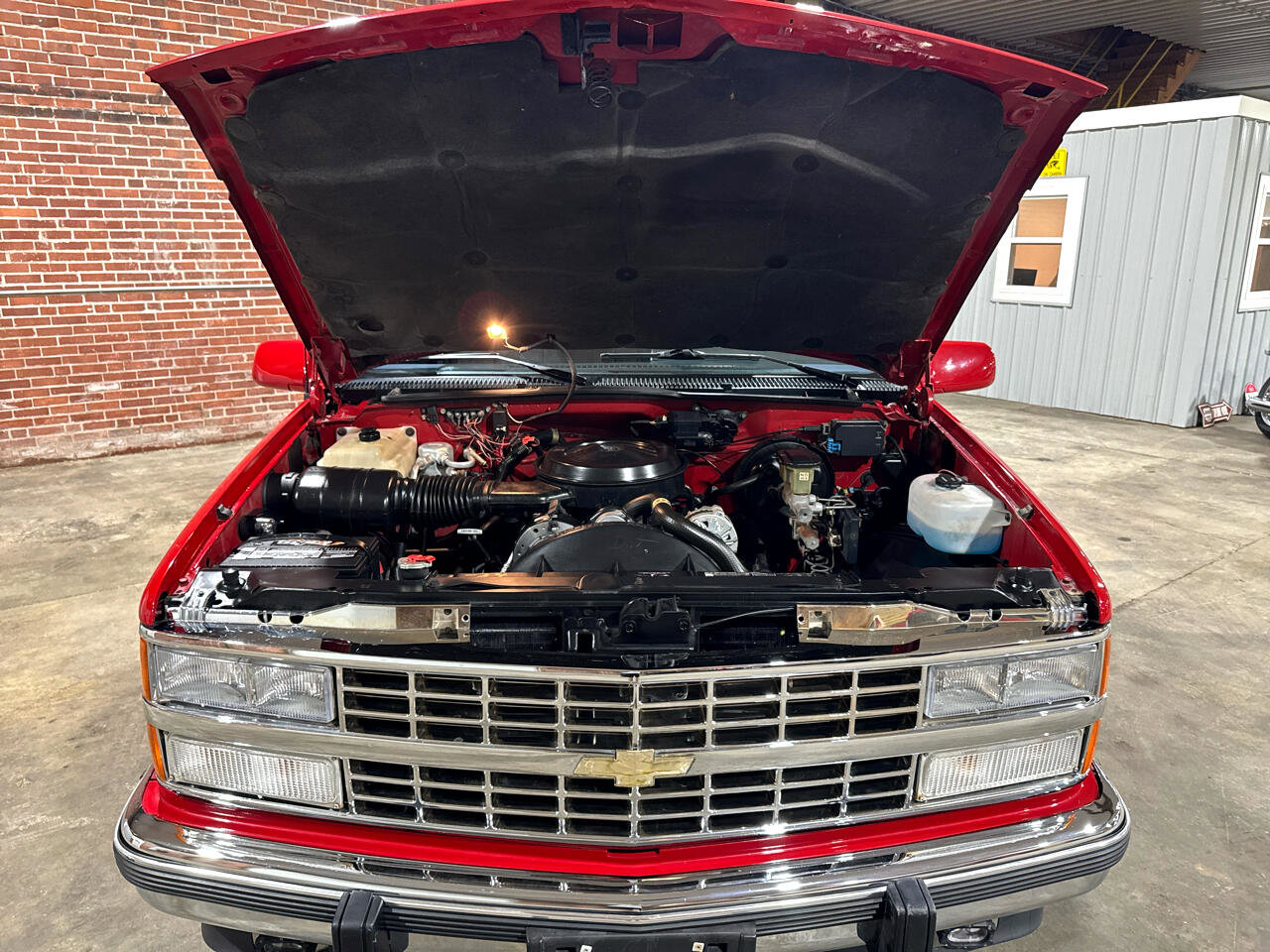 Used 1989 Chevrolet Silverado 1500 2WD Regular Cab image 33