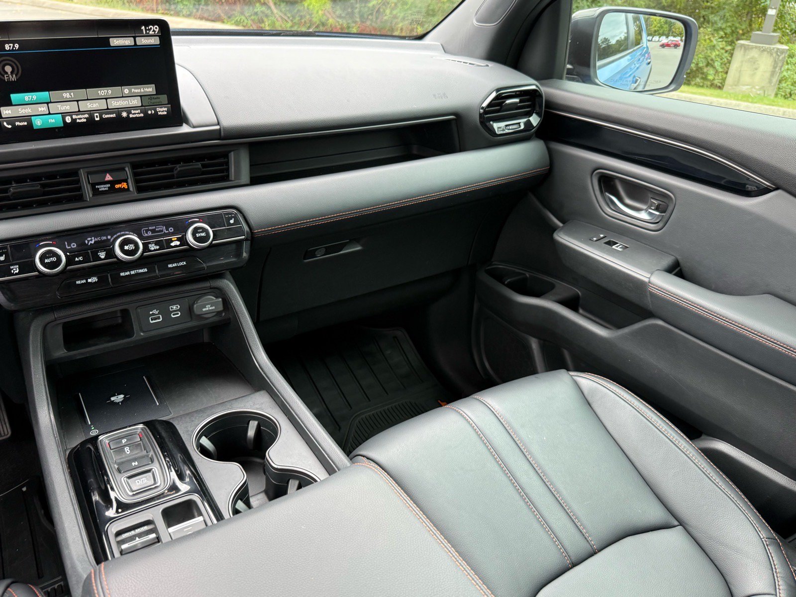 Certified 2023 Honda Pilot TrailSport image 9
