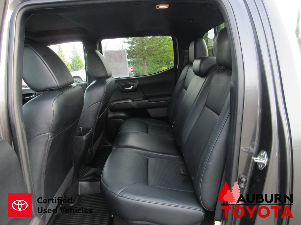 Certified 2018 Toyota Tacoma TRD Off-Road image 22