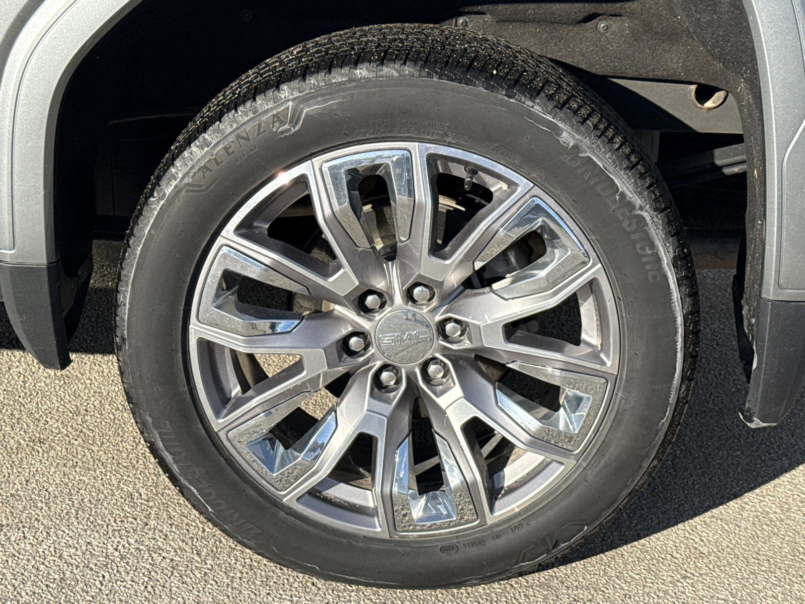 Used 2024 GMC Sierra 1500 Denali image 7