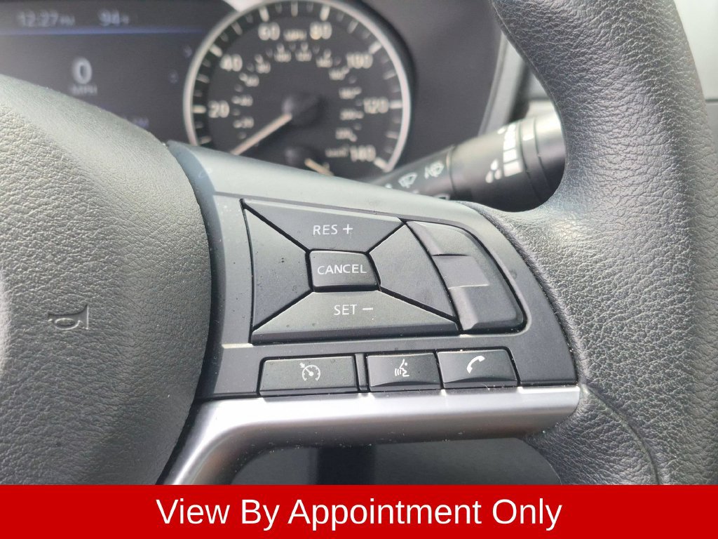 Used 2025 Nissan Altima 2.5 SV FWD image 15