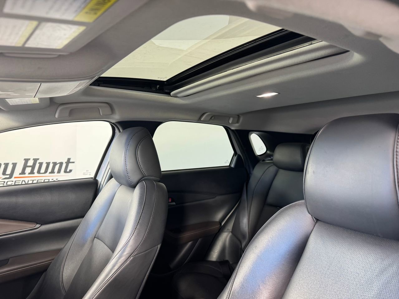 Used 2024 MAZDA CX-30 AWD 2.5 S w/ Premium Package image 4