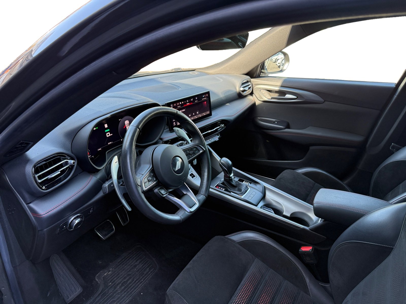 Used 2024 Dodge Hornet R/T AWD/4WD image 9