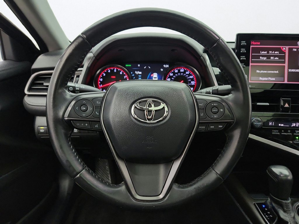 Used 2021 Toyota Camry XSE FWD image 15