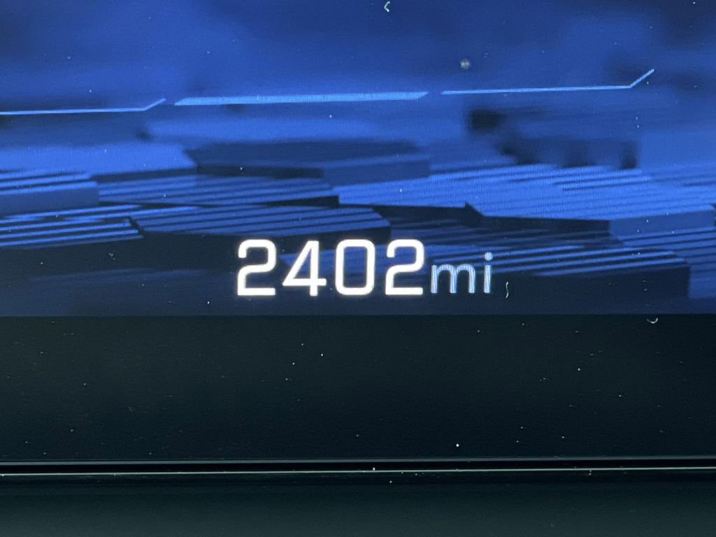 New 2025 Chevrolet Silverado EV LT image 15