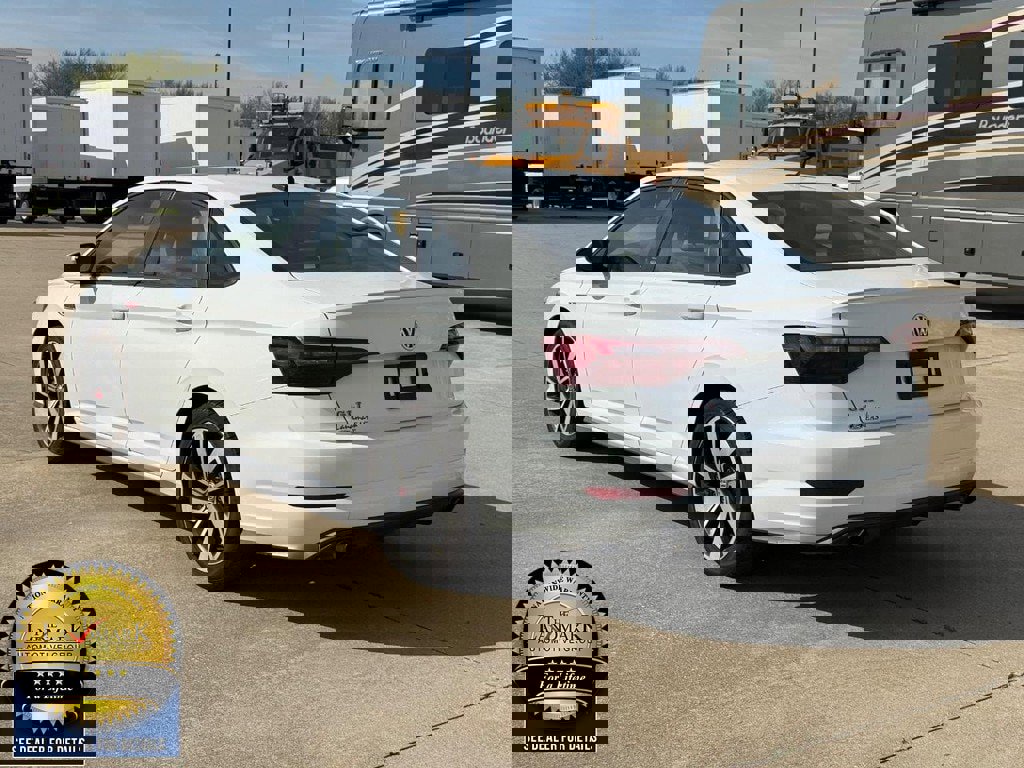 Used 2020 Volkswagen Jetta GLI Autobahn image 7