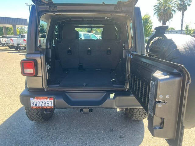 Used 2020 Jeep Wrangler Unlimited Sport S AWD/4WD image 10